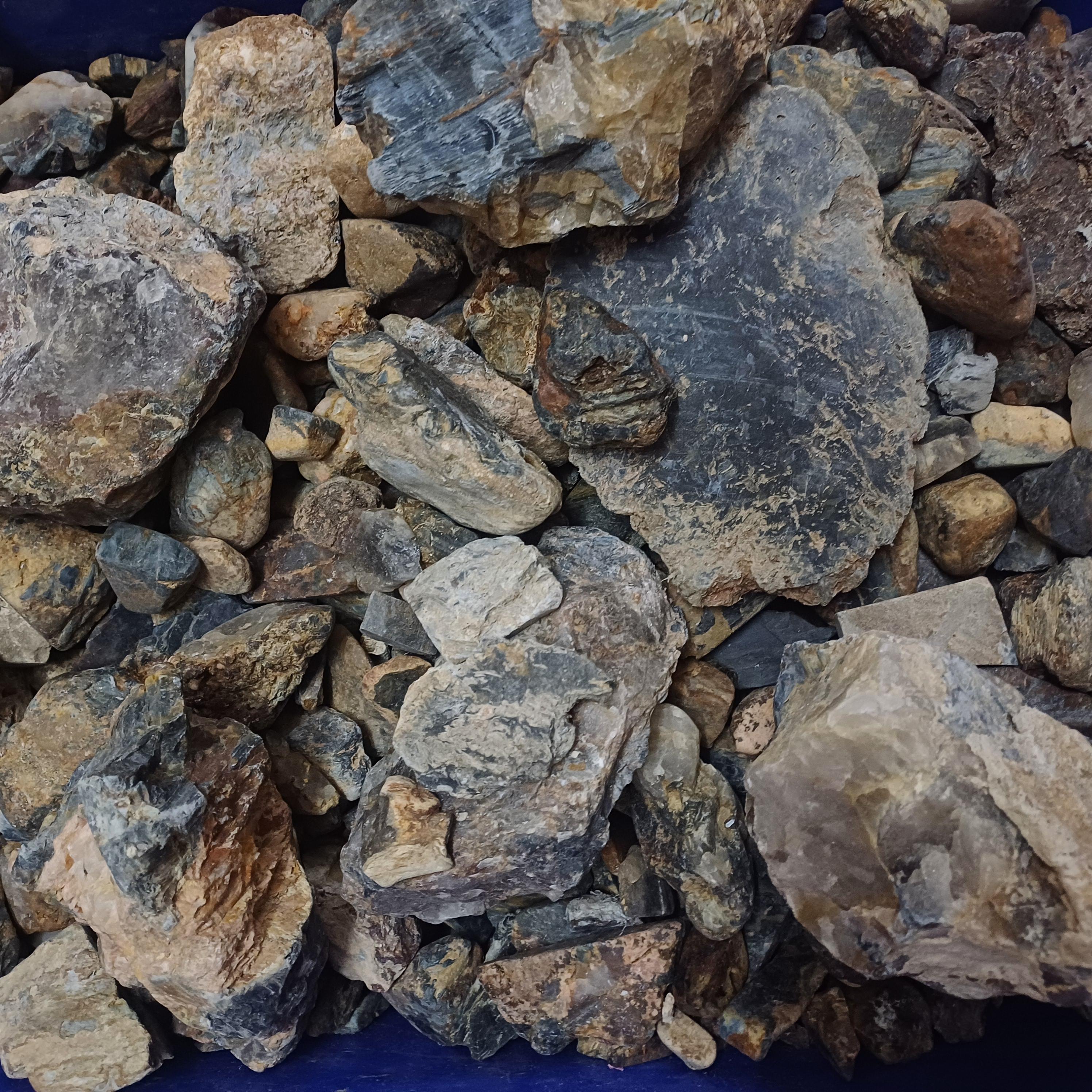 peitersite, rough , natural