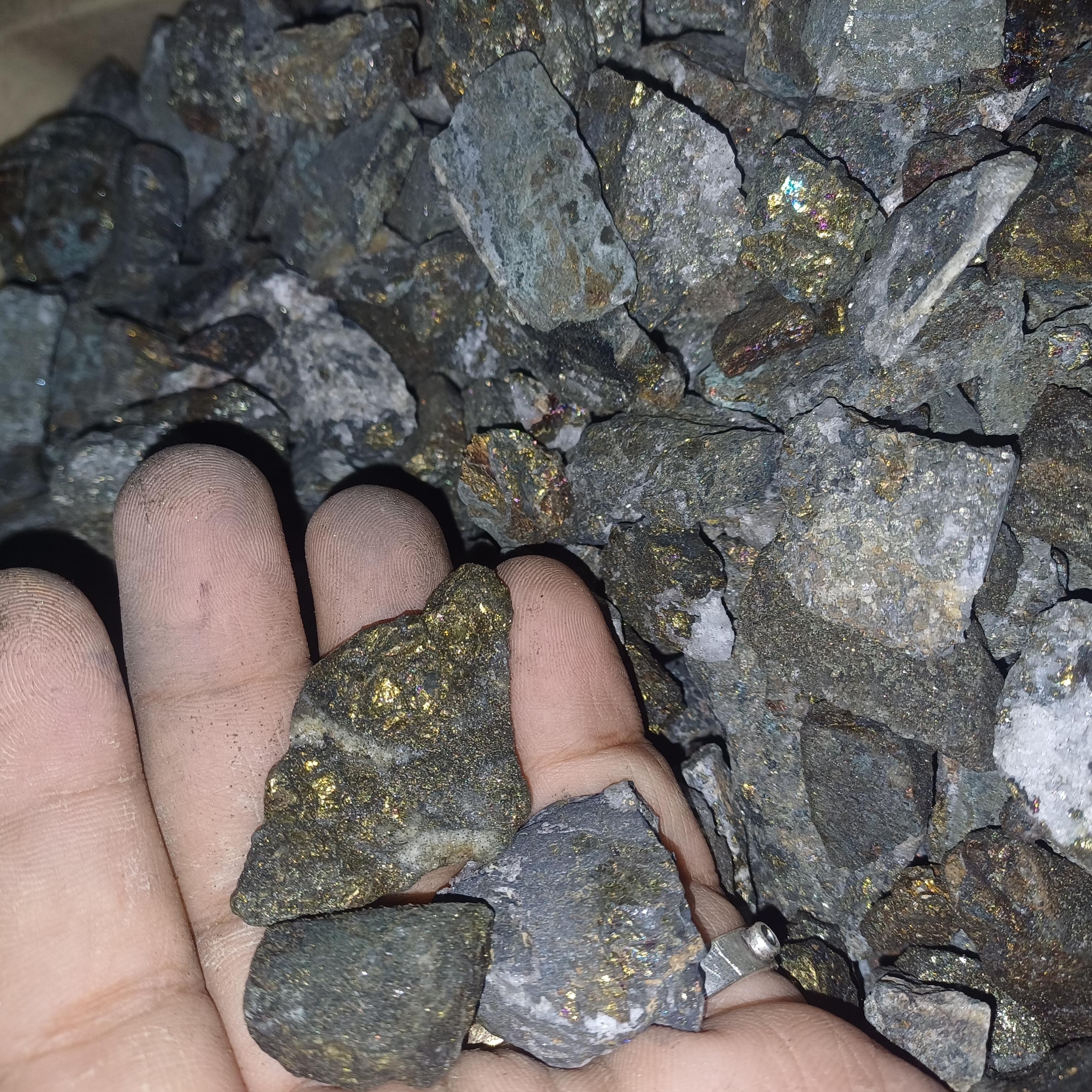 chalcopyrite , druzy , chalcopyrite druzy , natural , pyrite